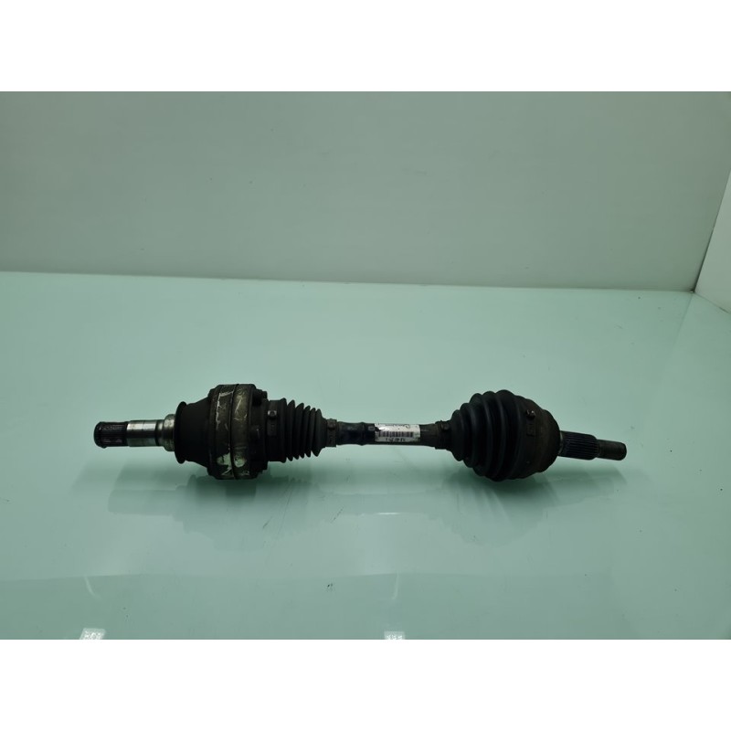 TRANSMISION DELANTERA IZQUIERDA 7L0407271E 
