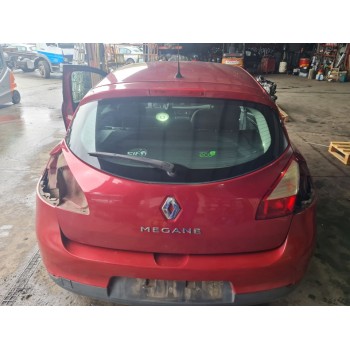 renault megane iii berlina 5 p del año 2009