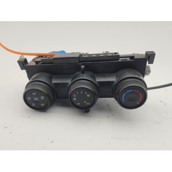 MANDO CALEFACCION / AIRE ACONDICIONADO T20953B 