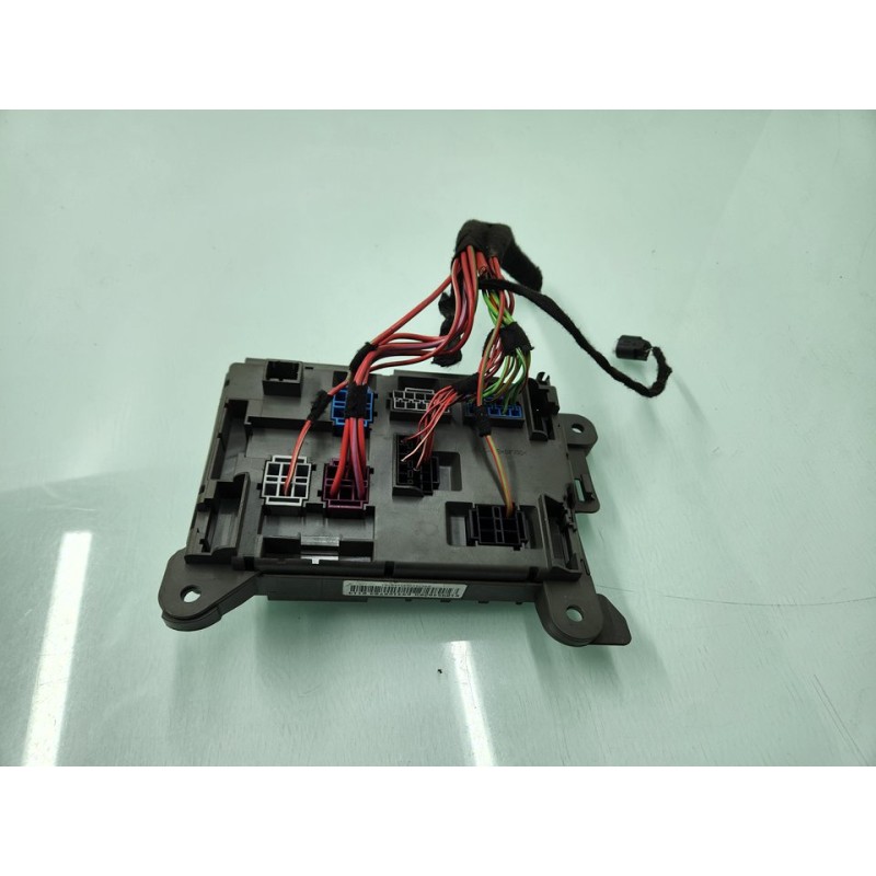 CAJA RELES / FUSIBLES 518954020A 