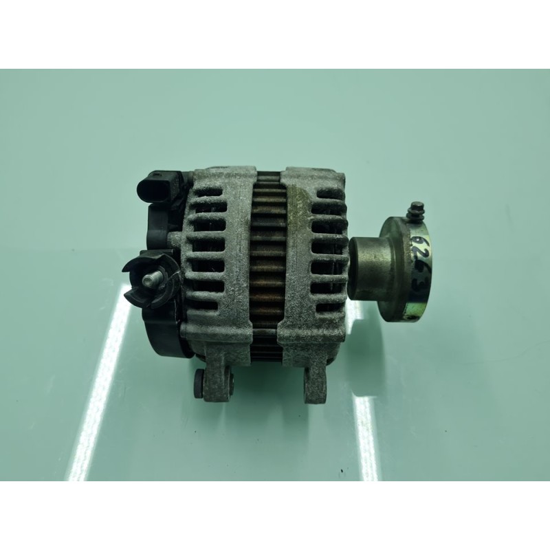ALTERNADOR 0121615008 