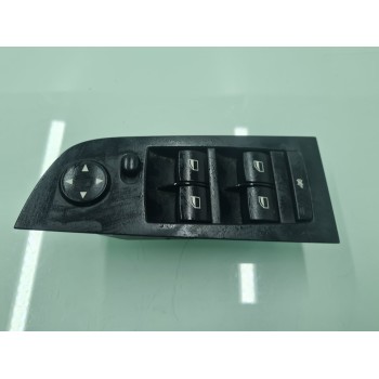 MANDO ELEVALUNAS DELANTERO IZQUIERDO 9155501 