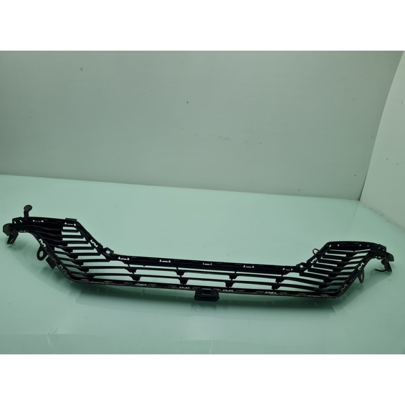 REJILLA PARAGOLPES DELANTERO 9823209880 