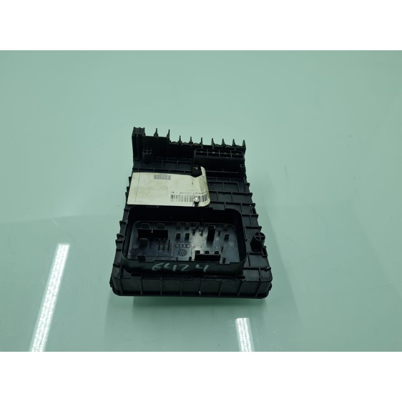 CAJA RELES / FUSIBLES 3C0937125A 