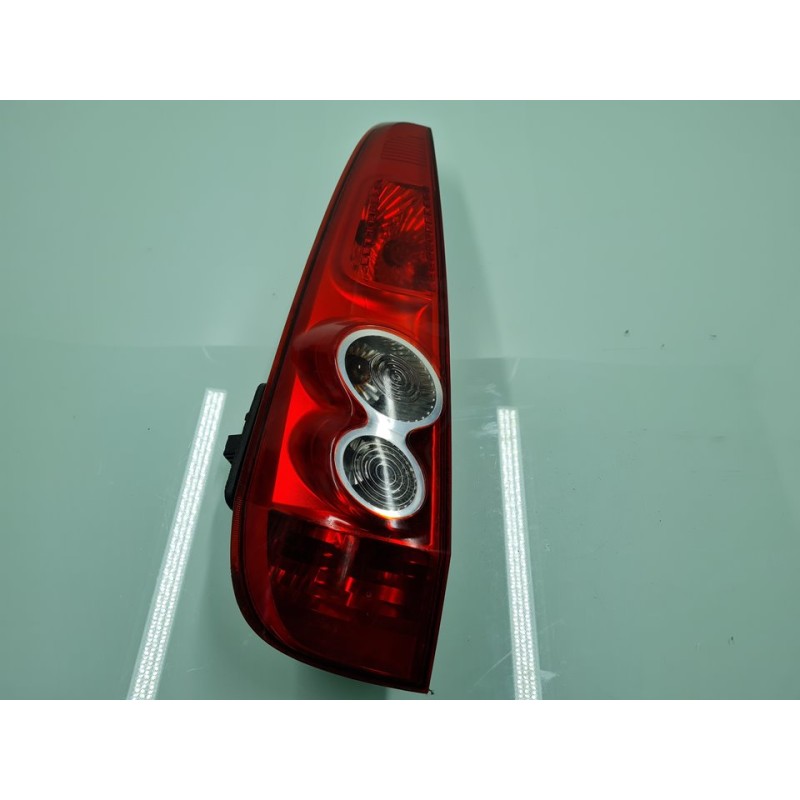 PILOTO TRASERO IZQUIERDO 6S6113A603AG 