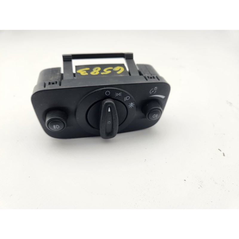 MANDO LUCES AV6T13A024EC 