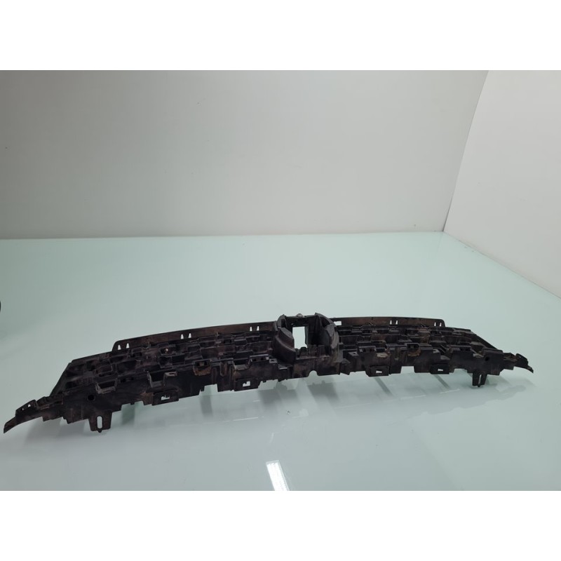 SOPORTE REJILLA DELANTERA 3G8853653C 