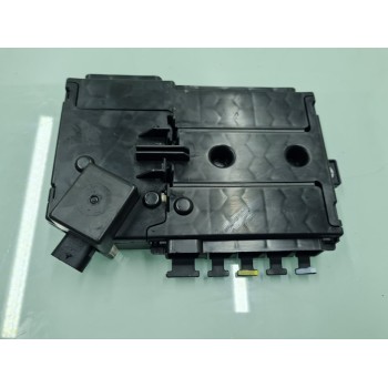 CAJA RELES / FUSIBLES A2055402850 