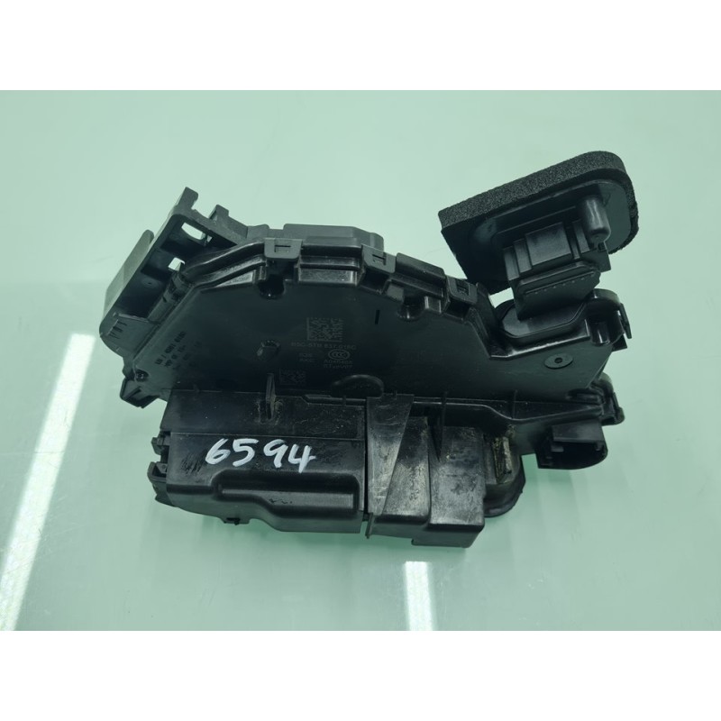 CERRADURA PUERTA DELANTERA IZQUIERDA 5TB837015C 