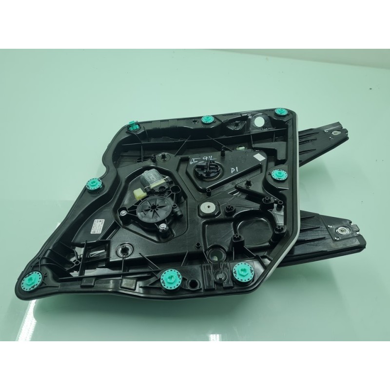 ELEVALUNAS DELANTERO IZQUIERDO 5E3837655A 