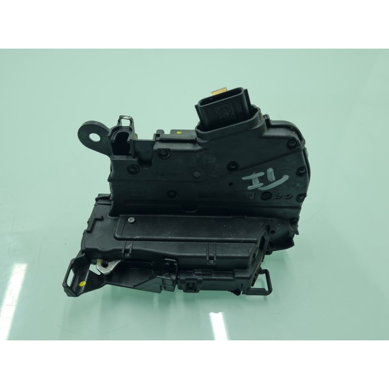 CERRADURA PUERTA TRASERA IZQUIERDA 825019935R 