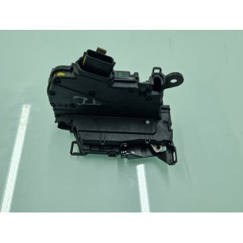 CERRADURA PUERTA TRASERA DERECHA 825008835R 