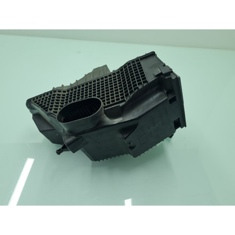 CAJA FILTRO AIRE 165001258R 
