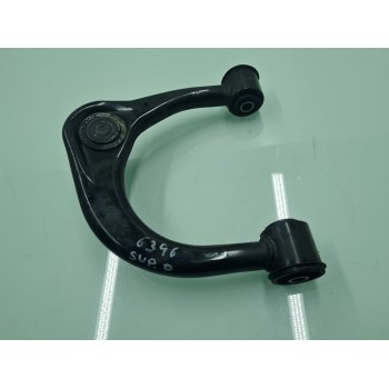 BRAZO SUSPENSION SUPERIOR DELANTERO DERECHO 