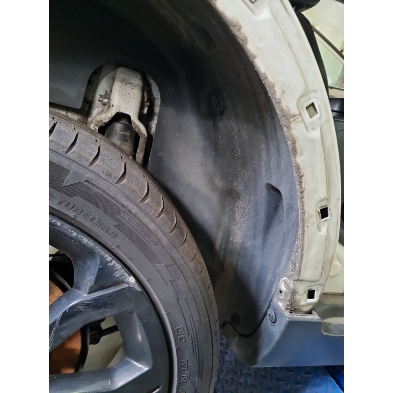 PASO DE RUEDA TRASERO DERECHO 7974635050 
