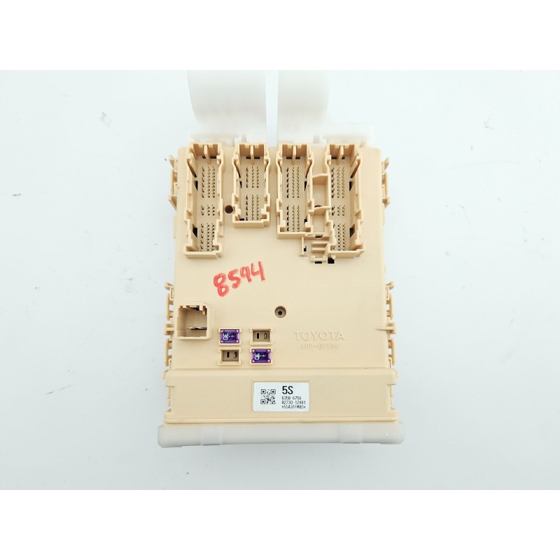 CAJA RELES / FUSIBLES 