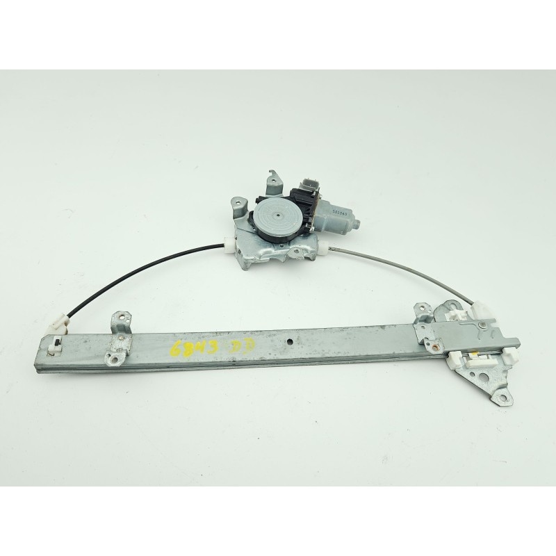 ELEVALUNAS DELANTERO DERECHO 807004KD0B 