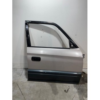 PUERTA DELANTERA DERECHA 