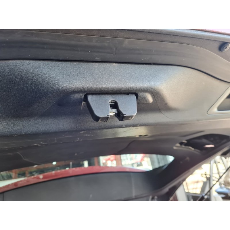 CERRADURA MALETERO / PORTON 