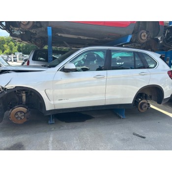BMW X5 (F15)
