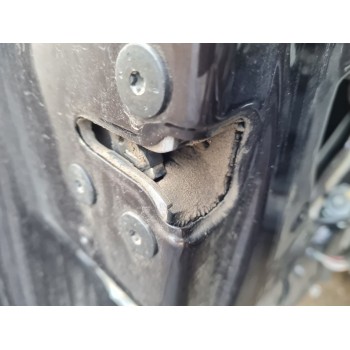 CERRADURA PUERTA DELANTERA IZQUIERDA 