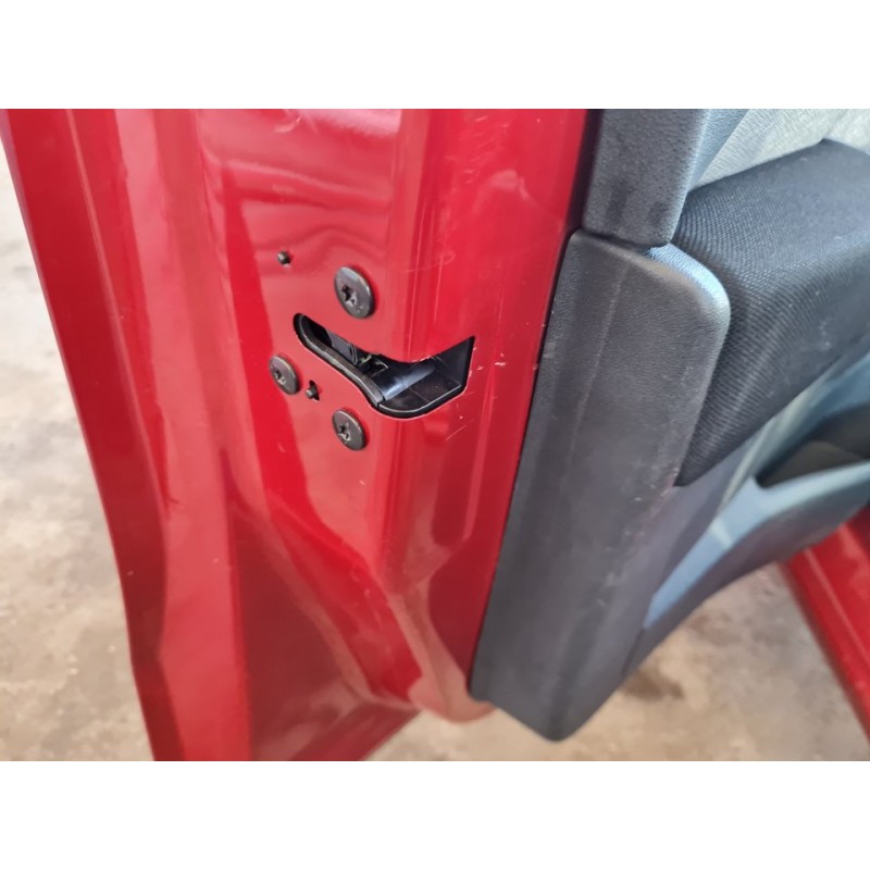 CERRADURA PUERTA DELANTERA IZQUIERDA 