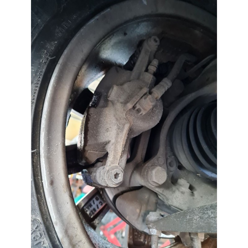 PINZA DE FRENO DELANTERA DERECHA 8V0615124D 