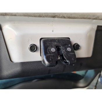 CERRADURA MALETERO / PORTON 