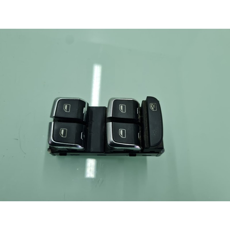MANDO ELEVALUNAS DELANTERO IZQUIERDO 8V0959851A 