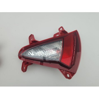 PILOTO TRASERO DERECHO PARAGOLPES 92406R2000 