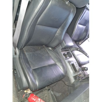 ASIENTO DELANTERO DERECHO 