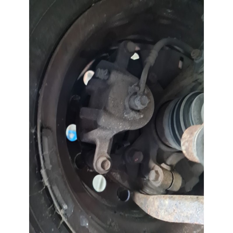 PINZA DE FRENO DELANTERA DERECHA 581301W050 
