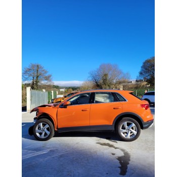 AUDI Q3 (F3B)
