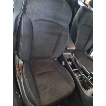 ASIENTO DELANTERO DERECHO 