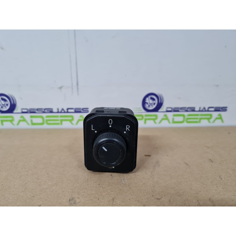 MANDO RETROVISOR 3G0959565 