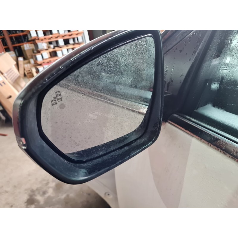 RETROVISOR IZQUIERDO 