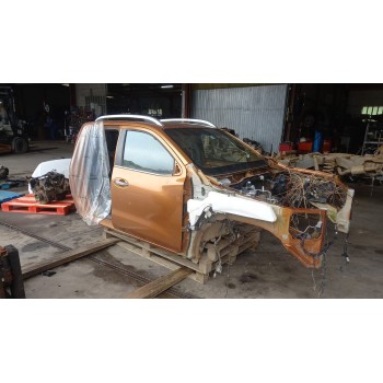 NISSAN NP300 PICK-UP (D23)