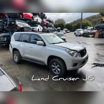 TOYOTA LAND CRUISER (J15)