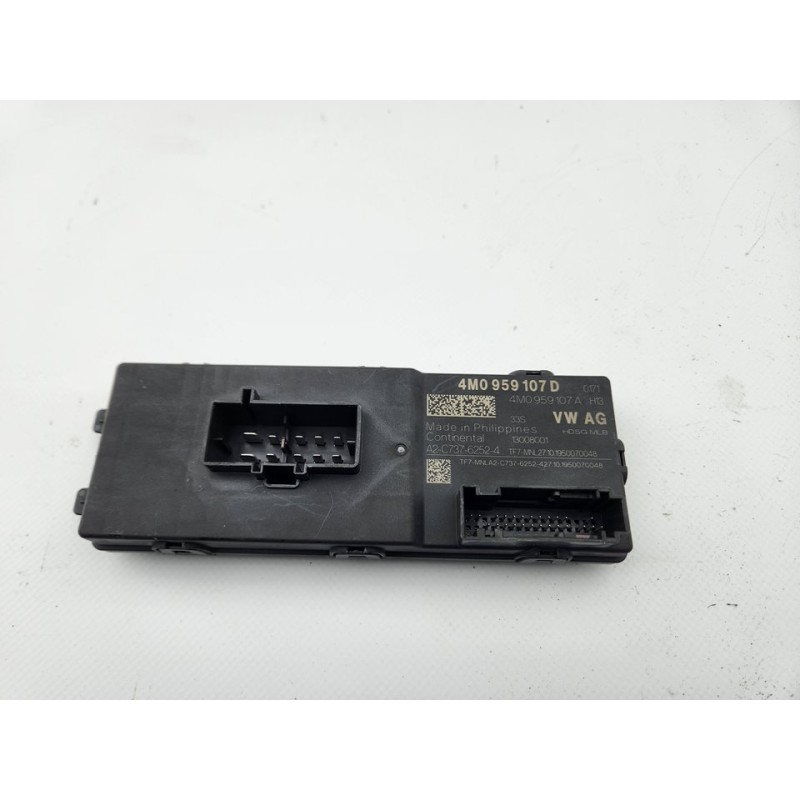 MODULO ELECTRONICO 4M0959107D 