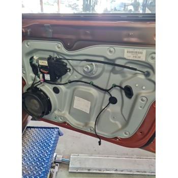 ELEVALUNAS DELANTERO DERECHO 1T1837730AN 