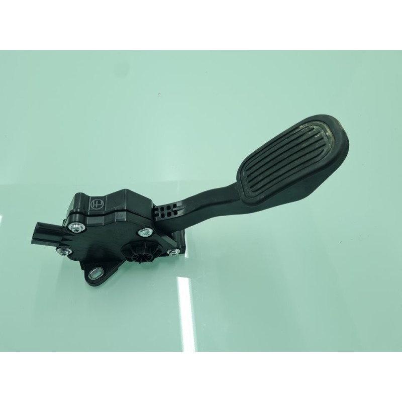 PEDAL ACELERADOR 7811060110 
