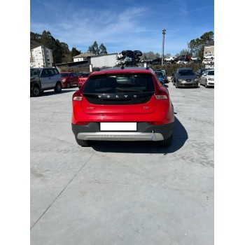 VOLVO V40 CROSS COUNTRY