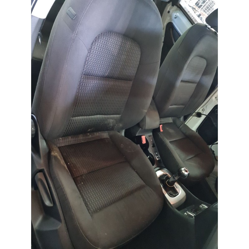ASIENTO DELANTERO DERECHO 