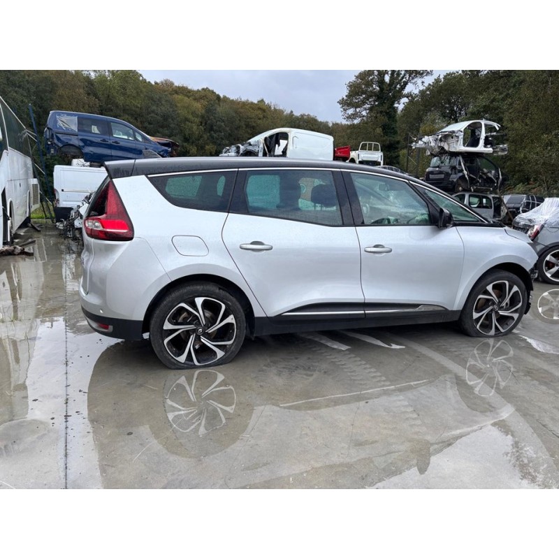 RENAULT GRAND SCÉNIC IV (R9_)