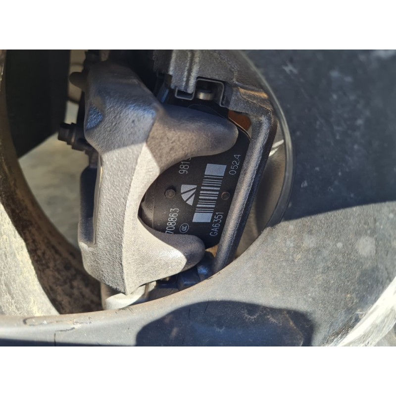 PINZA DE FRENO TRASERA DERECHA 
