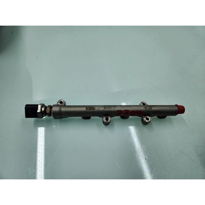 RAMPA INYECTORA 04C133320G 