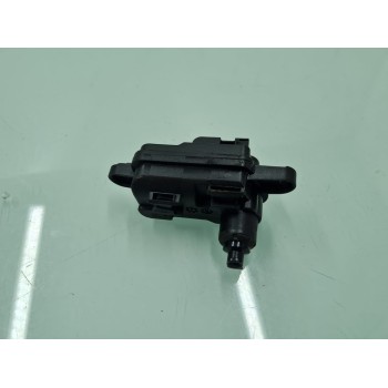 MOTOR TAPA EXTERIOR COMBUSTIBLE 8V0852159A 