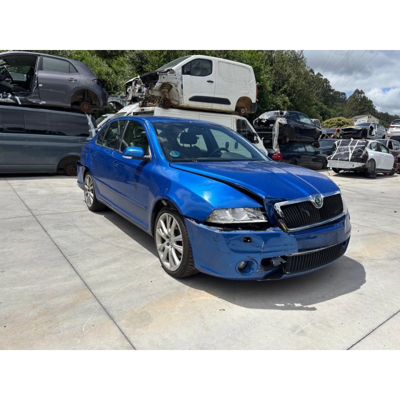 SKODA OCTAVIA BERLINA (1Z3)