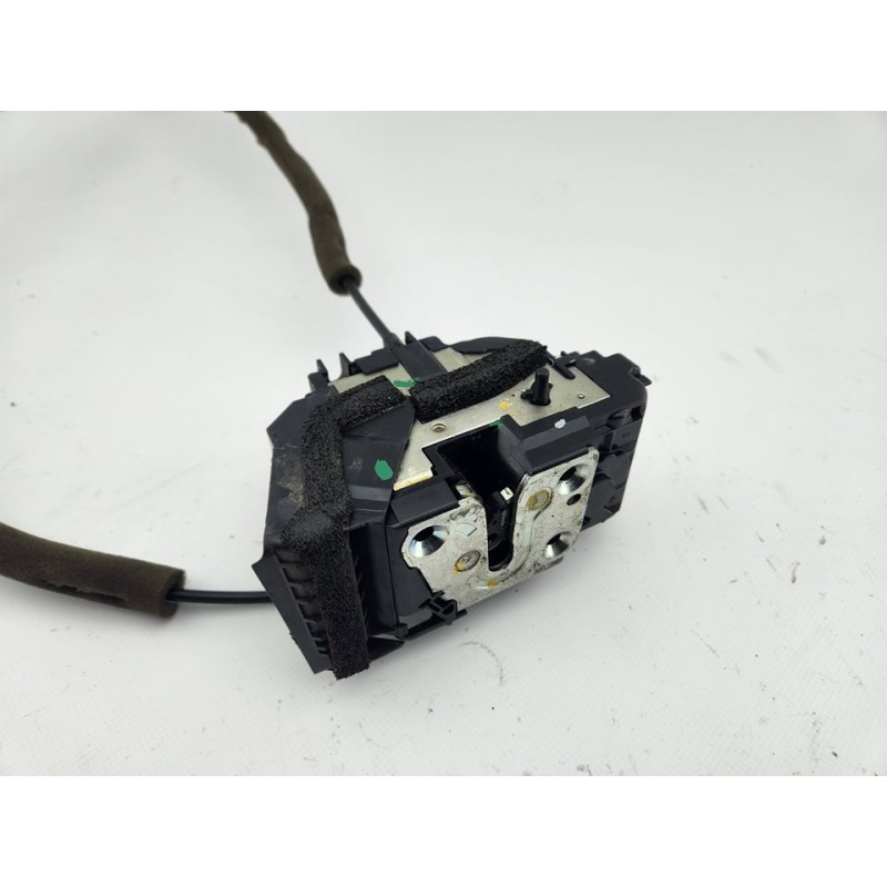 CERRADURA PUERTA TRASERA IZQUIERDA 825014EA0A 