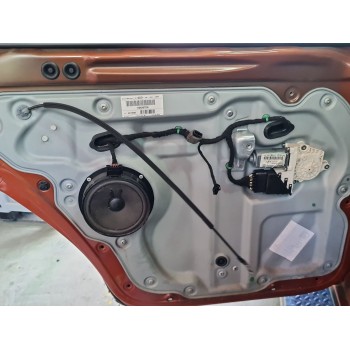 ELEVALUNAS TRASERO IZQUIERDO 1T0839729L 
